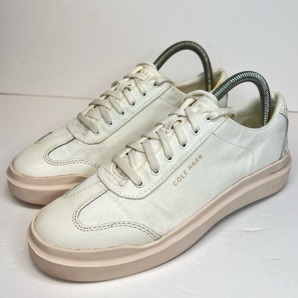 Cole Haan GrandPro Womens Rally Canvas T-Toe Sneaker Sz 7.5M Egret/Peony 27509